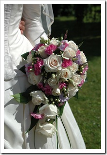 Bouquet and bride